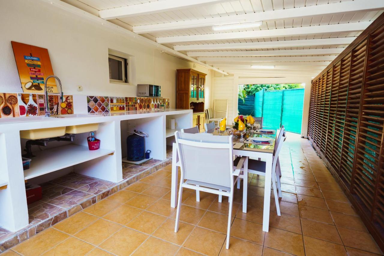 Villa Z'Epices-Marina C0Nciergerie サン・フランソワ エクステリア 写真