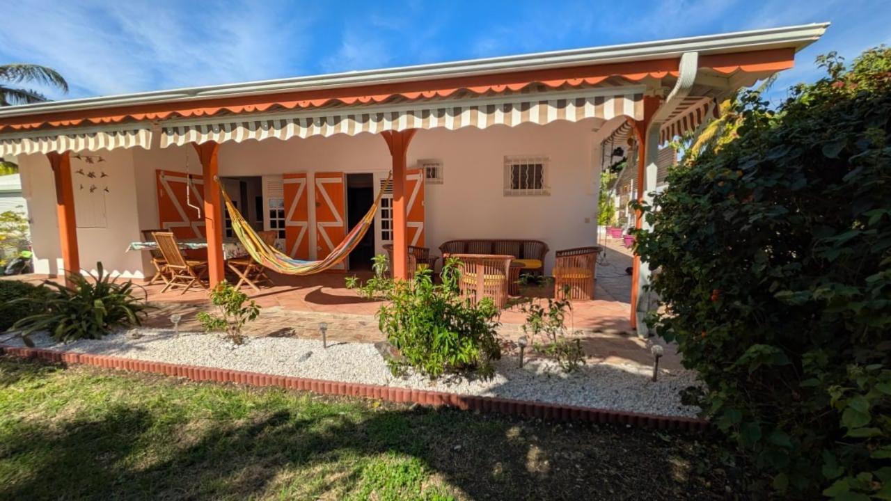 Villa Z'Epices-Marina C0Nciergerie サン・フランソワ エクステリア 写真